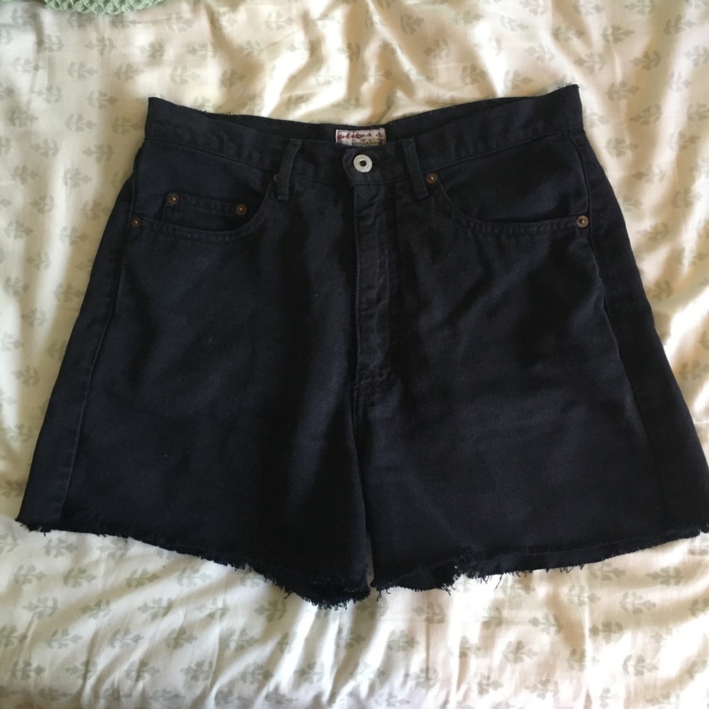 High waisted black shorts
